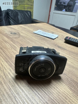 FORD COURİER FAR AÇMA DÜĞMESİ YİĞİT OTO ANKARA