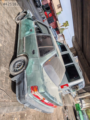 91 Model Honda civic çıkma kapıları arka çamurluk