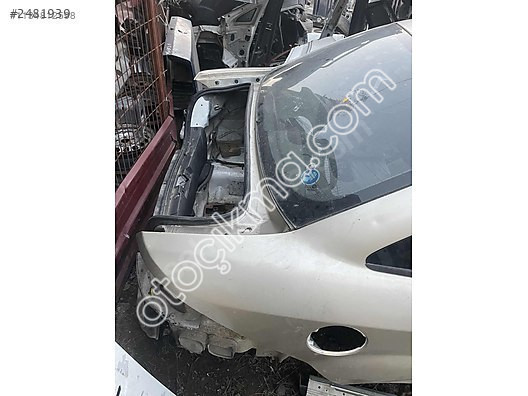 Fiat Linea İçin Sağ Arka Çamurluk - Oto Çıkma Parçala