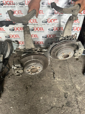 BMW 520 F10 SAĞ SOL TAŞIYICI ÜÇEL OTO ÇIKMA  BURSA