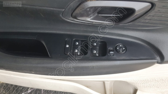 hyundai i20 2021 sol ön cam düğmesi (son fiyat)