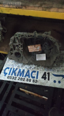 RENAULT MEGAN 2 DİZEL ŞANZIMAN,OTO YEDEK PARÇA,ŞANZIMAN