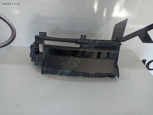HYUNDAİ İONİQ 6 SAĞ HAVA KANALI ORİJİNAL ÇIKMA YEDEK PARÇA