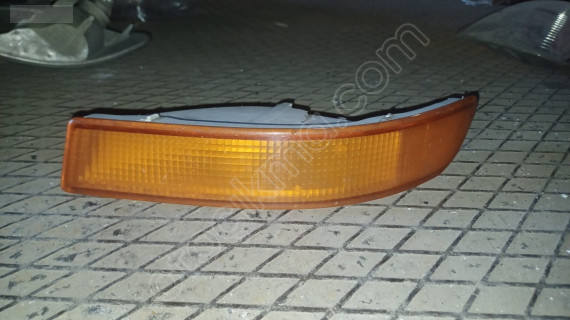 1993-1998 Toyota Corolla Sol Ön tampon Sinyali