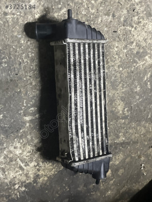 HYUNDAİ ACCENT ADMİRE 1.5CRDİ İNTERCOOLER-ORJİNAL