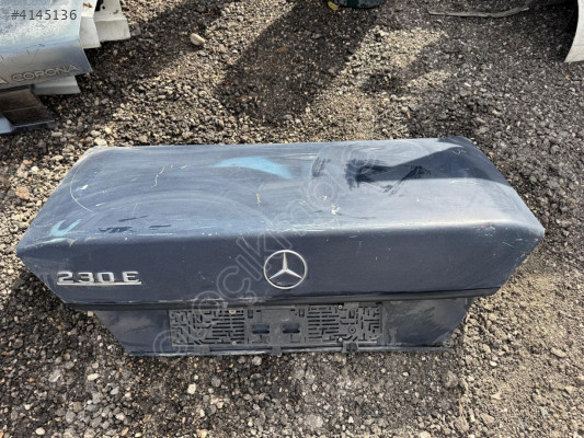MERCEDES W124 BAGAJ KAPAĞI , MERCEDES E SERİSİ BAGAJ KAPAĞI