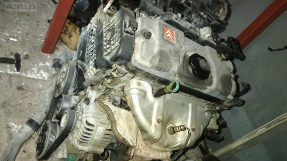 Citroen Saxo 1.4 motor komple dolu