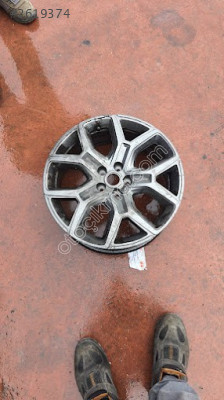 FİAT EGEA CROSS  1 ADET CELİK JANT SEFALILAR OTO CIKMA
