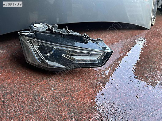 Audi a5 sağ far ÇIKMA ORJİNAL