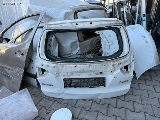 Hyundai ix35 bagaj kapağı