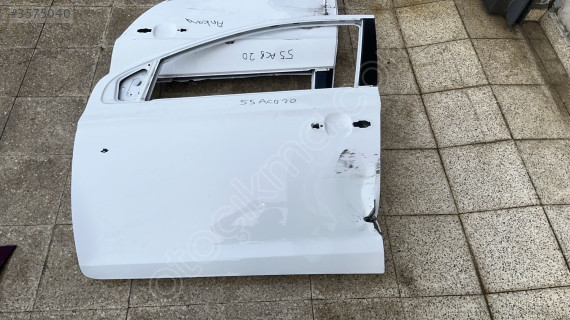 HYUNDAİ İ20 ÇIKMA ORJİNAL SOL ÖN KAPI BD1