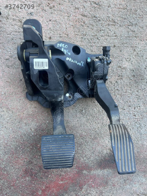 2020 FİAT EGEA OTOMATİK GAZ FREN PEDALI