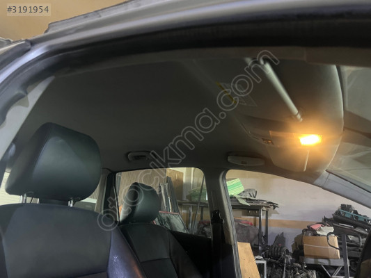 W245 b180 cdi tavan döşemesi