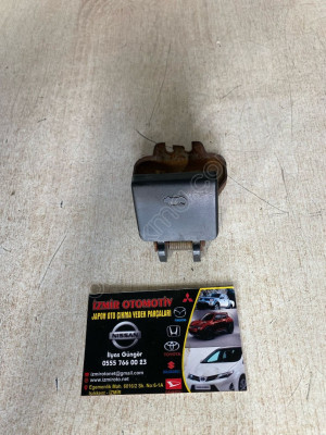 Mazda Lantis Kaput Açma Kolu 96-98 ÇIKMA