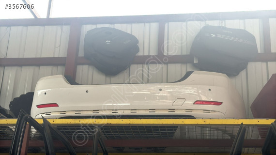BMW 5 Serisi F10 Modeli için Oto Çıkma Arka Tampon