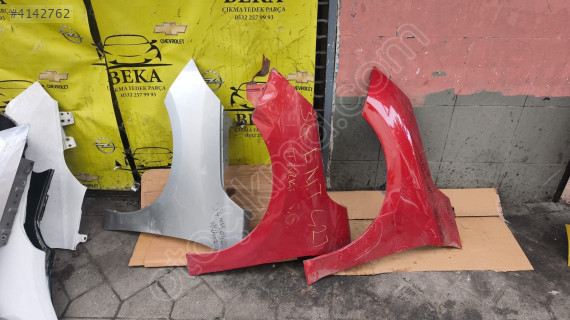 OPEL CORSA F SOL ÇAMURLUK ÇİKMA ORJİNAL YEDEK PARÇA