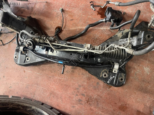 VOLVO S40 DENGE DEMİRİ 1.8 BENZİNLİ 1996-2004