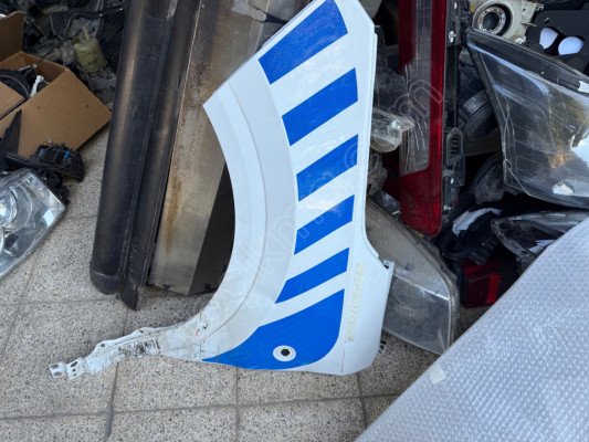 FORD COURİER ÇIKMA ORJİNAL SOL ÖN ÇAMURLUK BDG