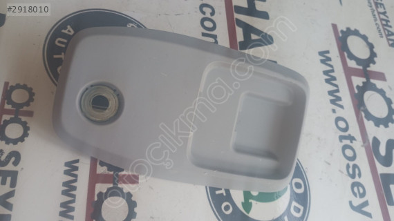 73137-0D020 Toyota Yaris 2015 emniyet kemer mekanizma kapağı