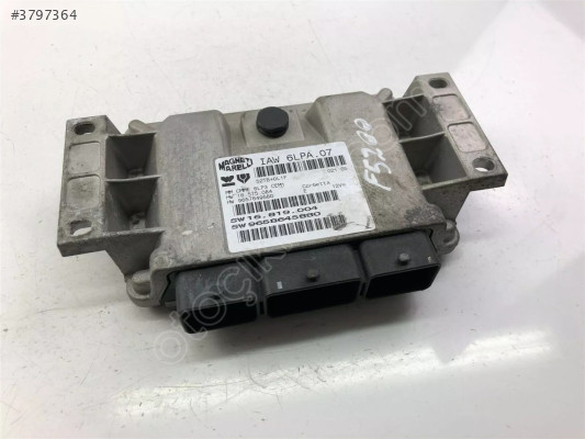 Peugeot 206 2.0 Motor Beyni / 9657649580