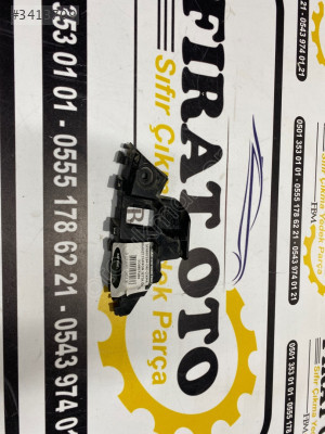 Volkswagen Jetta Sağ Ön Tampon Braketi 5C6807184