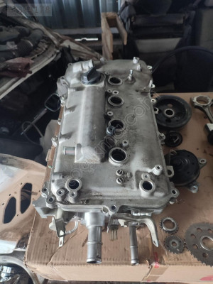Toyota corolla Auris Verso Avensis 1.6 silindir kapağı 1zr