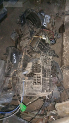 Partner Berlingo orta kasa kalorifer kutusu klimali