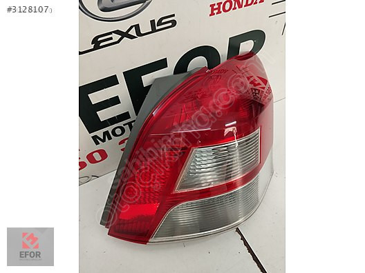 TOYOTA YARIS SIFIR STOP DIŞ SAĞ LEDLİ 09-11 OEM NO: 81551-0D251
