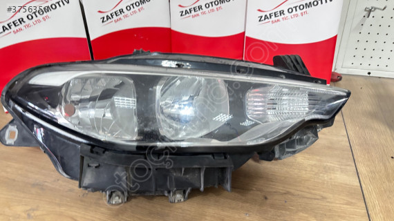 Fiat Egea sağ far düz 52114456