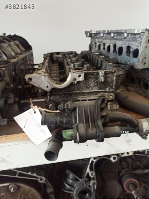 PEUGEOT 1.4 SİLİNDİR KAPAĞI