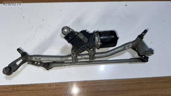 2003-09 MODEL RENAULT MEGANE 2  ORJ ÇIKMA CAM SİLGİ MOTORU