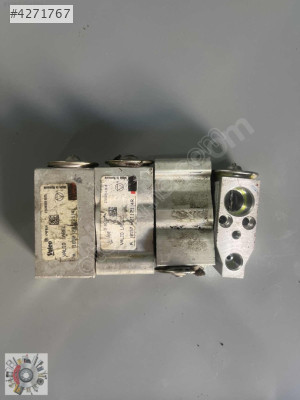 922003TA0A Orijinal Nissan Valf Montajı Genişletme 92200-3ta0a