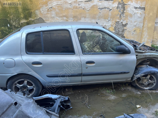 2006 Renault Clio sağ arka kapı
