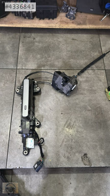 RANGE ROVER VELAR SOL ÖN ARKA KAPI MALZEMELERİ BURSA MG