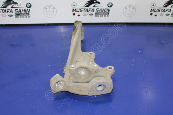 MERCEDES C SERİ W205 SAG ÖN TASIYICI A2052200