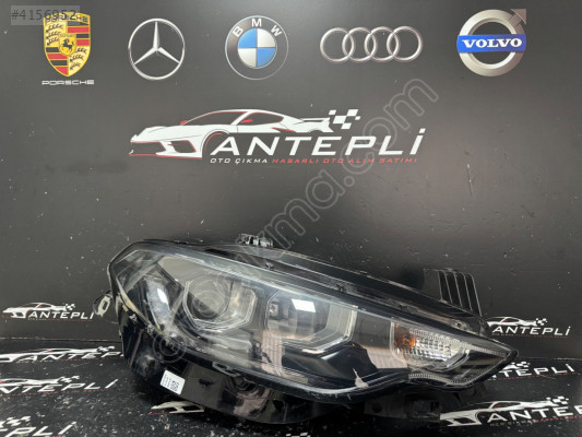 FİAT EGEA SAĞ FAR MERCEKLİ LEDLİ KAŞI SİYAH ZENONLU ÇIKMA