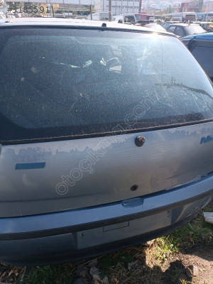 Fiat Palio Arka Kaputu Bagaj Kapağı