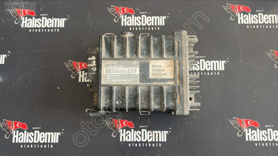 VW GOLF MK2 PASSAT JETTA 1.8 Motor Beyin 443907403G 0280000739
