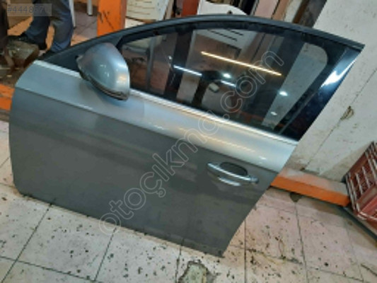 AUDİ A4 SOL ÖN KAPI DOLU 2008-2012