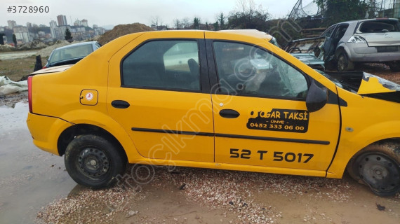 Logan sedan sağ ön kapı