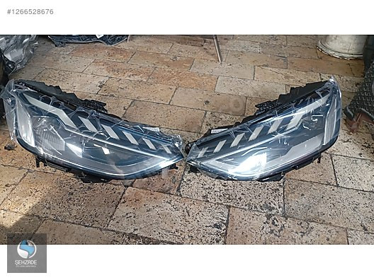AUDİ A4 2023 SAĞ-SOL LEDLİ FAR ORJİNAL