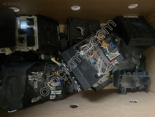 Renault megane 1 sigorta kutuları orijinal