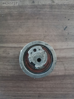 1.6 CAY motor kayış gergi kasnağı 03L109243