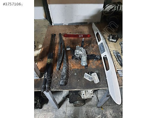 PEUGEOT PEJO 207 BAGAJ CAMI BAGAJ MOTORU BAGAJ AÇMA KOLU 3. STOP