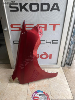 VOLKSWAGEN POLO SAĞ ÖN ÇAMURLUK