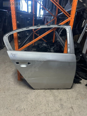 VW PASSAT B6 B7 SAĞ ARKA KAPI 2006-14