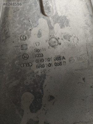 6R0201085A Polo 1 4 Yakıt deposu