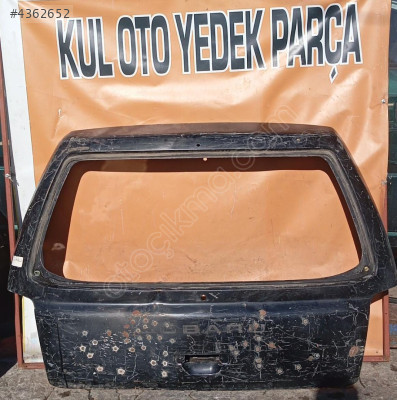 subaru forester bagaj kapağı