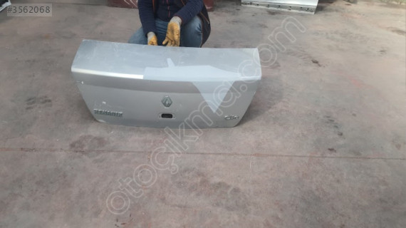RENAULT CLİO 99/03 SEDAN ARKA BAGAJ SEFALILAR OTO CIKMA