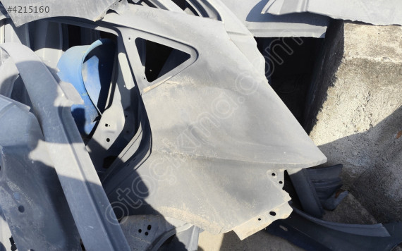 SEAT LEON SOL ARKA ÇAMURLUK SACI 2013 2020 ORİJİNAL PARÇA